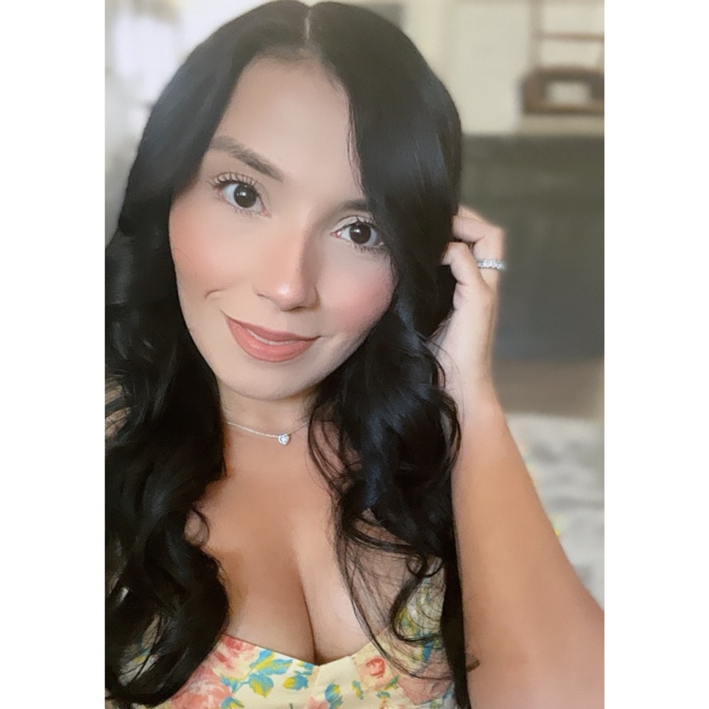 Meet your Posher, Stephanie